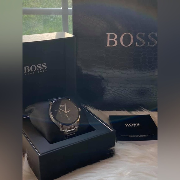 HB1513762 - Hugo Boss Men’s Peak Chronograph Watch - Picture 2 of 11